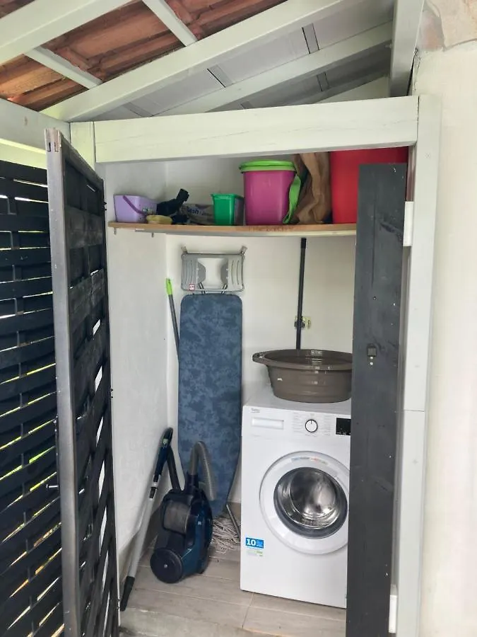 Grand T2 Tout Confort , Emplacement Ideal Riviere-Salee Daire