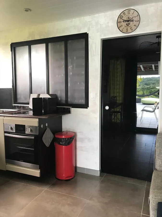 Daire Grand T2 Tout Confort , Emplacement Ideal Riviere-Salee